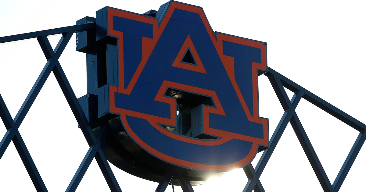 Featured image for Auburn Basketball Flight Diverted After In-Flight Player Altercation