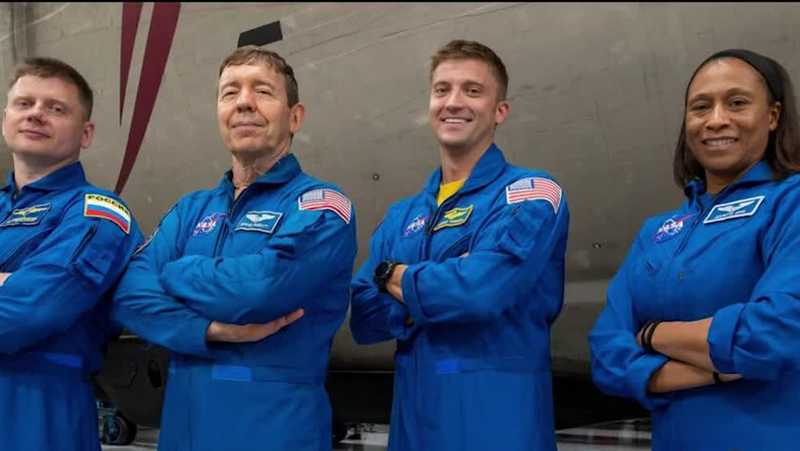"SpaceX Crew-8 Mission Delayed by Bad Weather, New Launch Date Set"