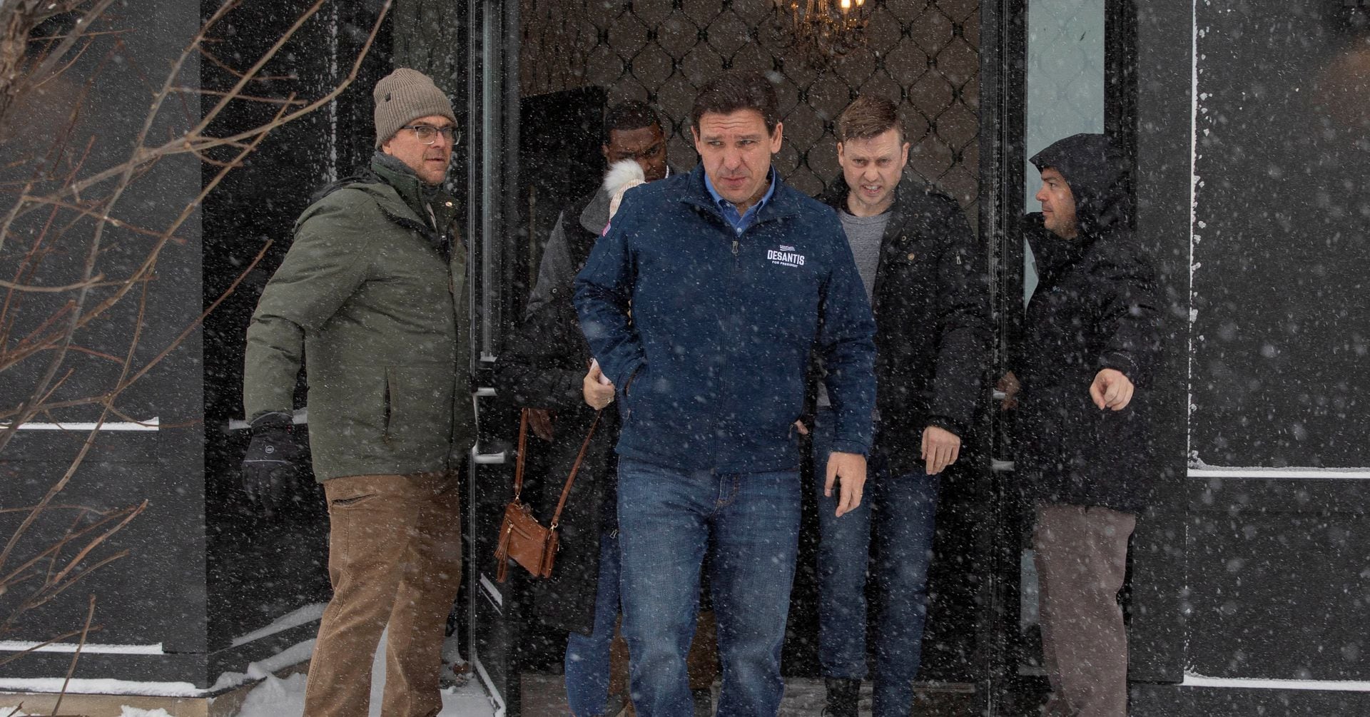 "Republicans Rally in Record Cold for Iowa Caucuses, Emphasizing Values and 2024 Election Stakes"