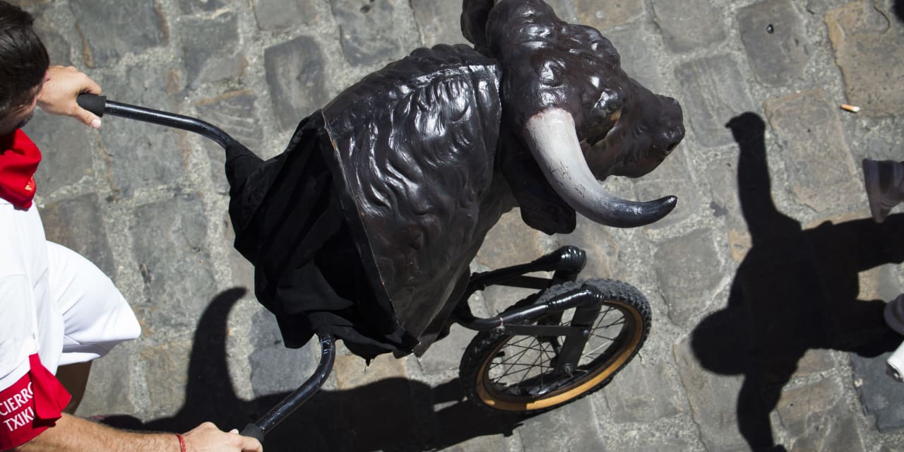 Featured image for "SocGen: S&P 500 Must Reach 6,520 Before Concerning Frothy Markets"