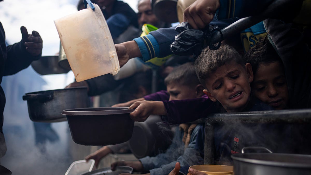 "5-Month Israel-Hamas War in Gaza Sparks Humanitarian Crisis and Starvation"