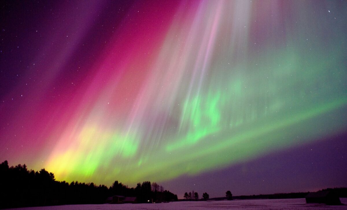 Auroras to Light Up 18 U.S. States This Weekend