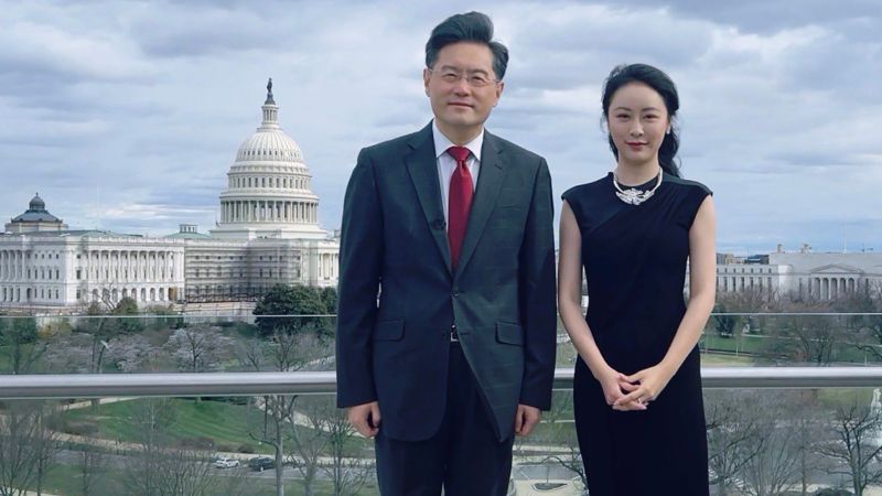 Featured image for "Ousted Chinese FM's Affair with TV Host Reveals Surrogate Child in US"
