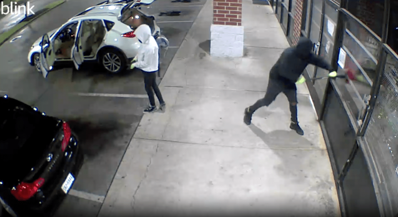 Memphis liquor stores face increasing burglary threats.