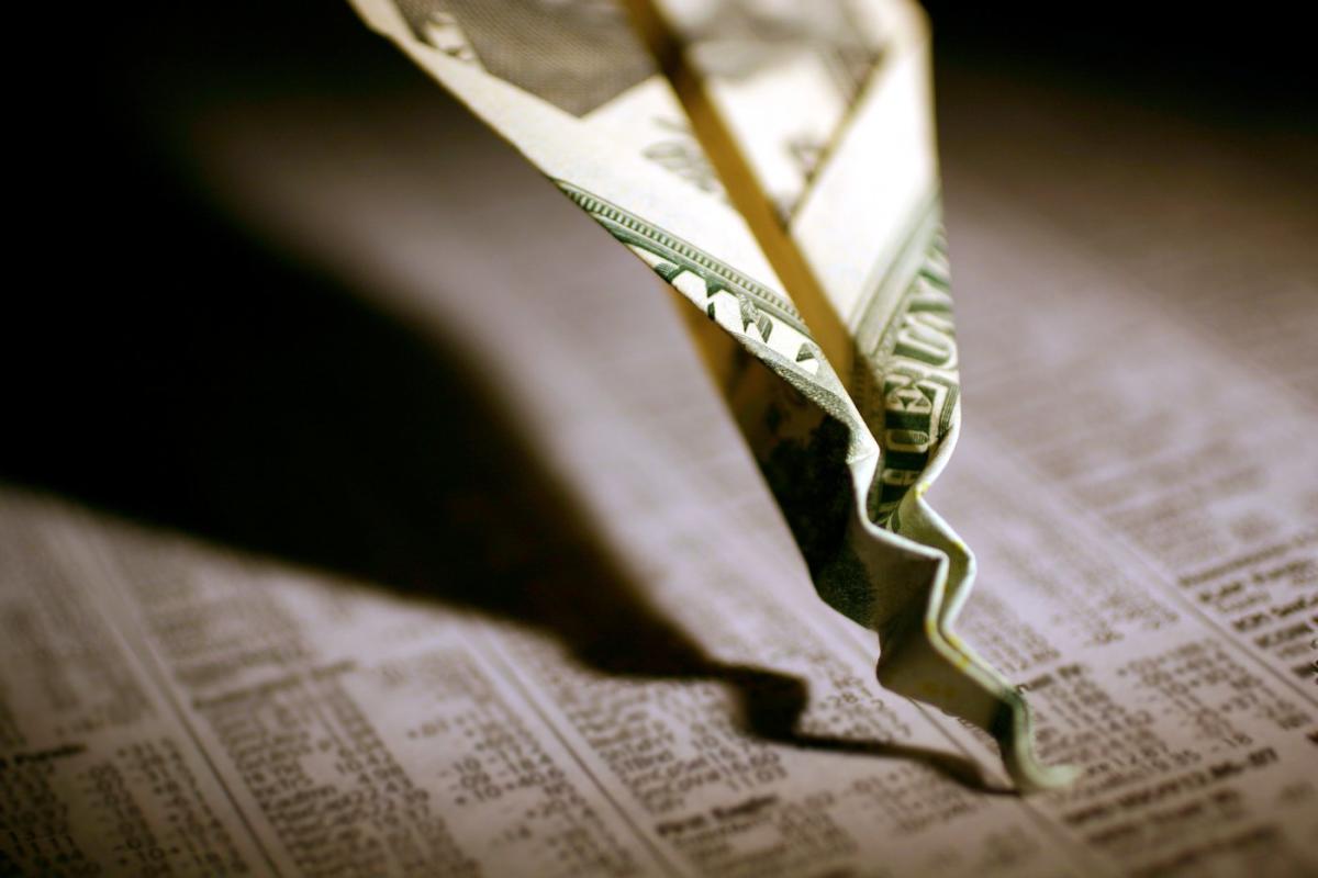 Featured image for Stock Market Hits New Highs Amid Cautious Optimism