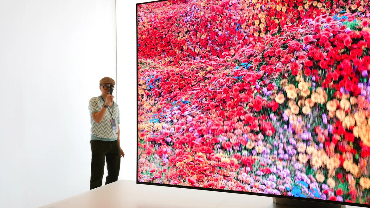 Featured image for Samsung Unveils Micro RGB TV, Redefining Premium Display Technology