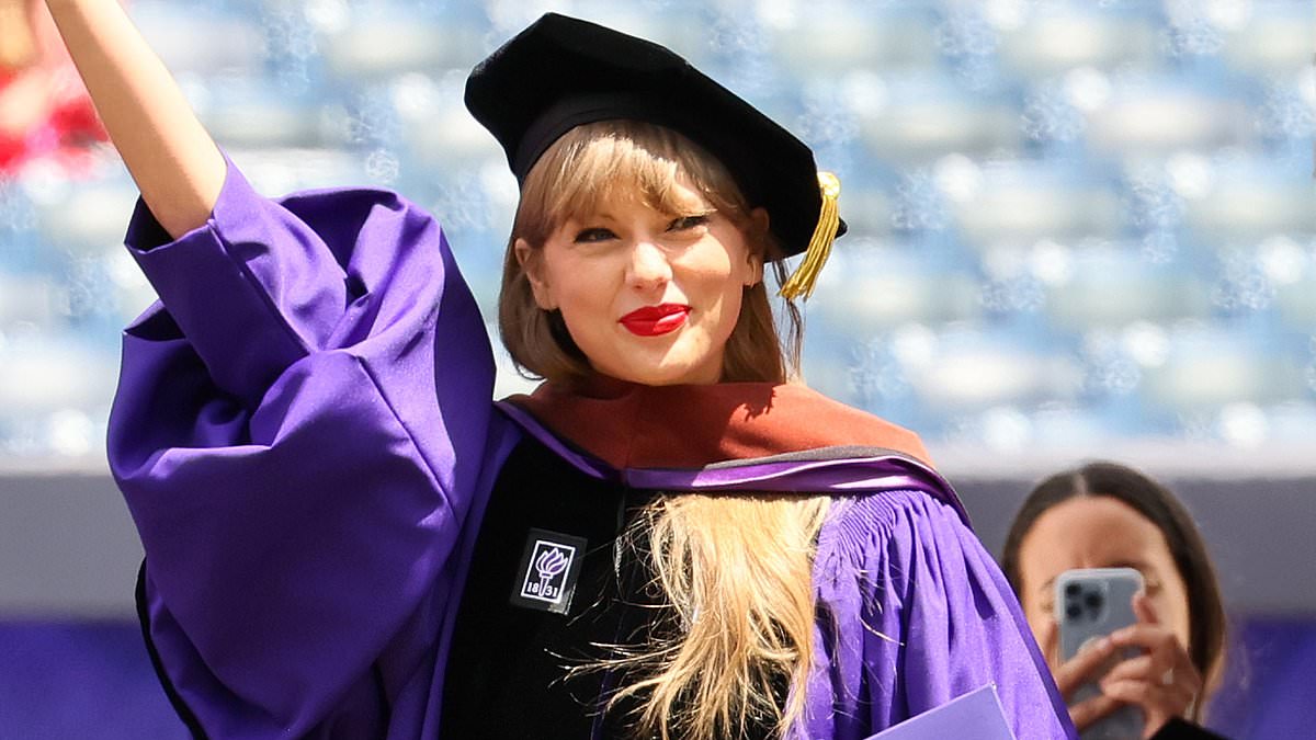"Harvard's New Class Explores Taylor Swift and Travis Kelce's Romance"