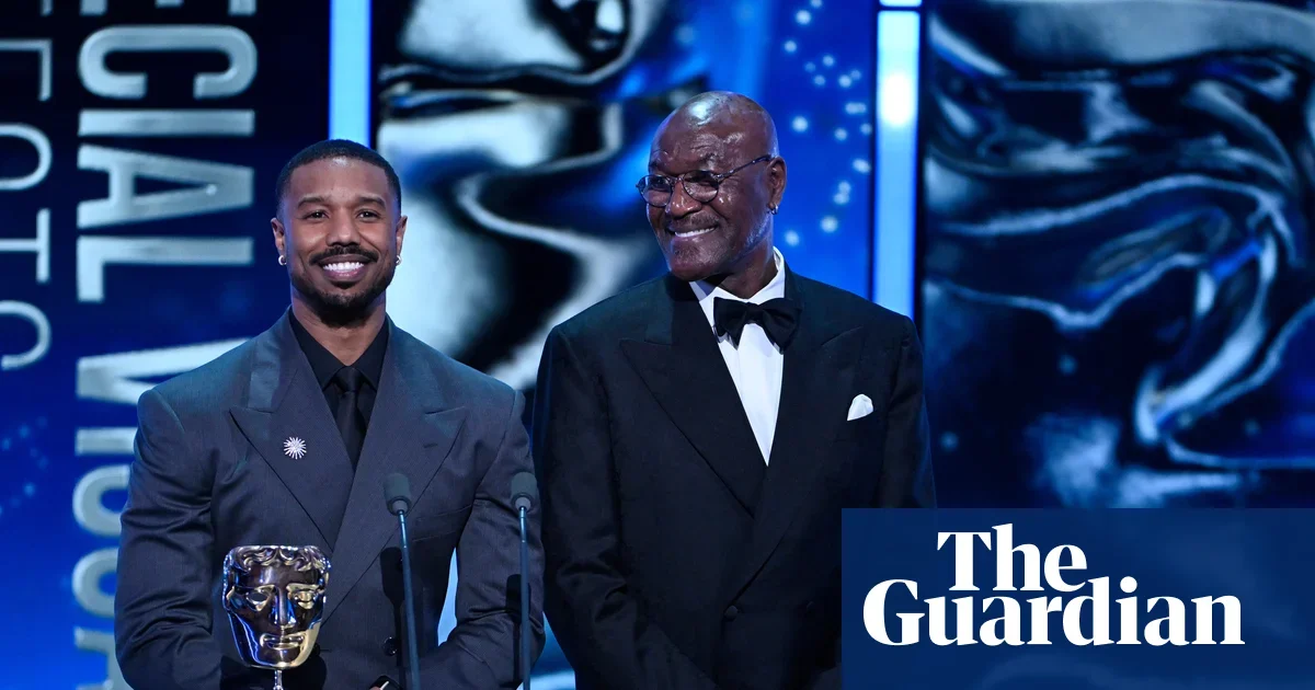 Baftas controversy widens as Tourette-related outbursts draw backlash from Foxx and Pierce