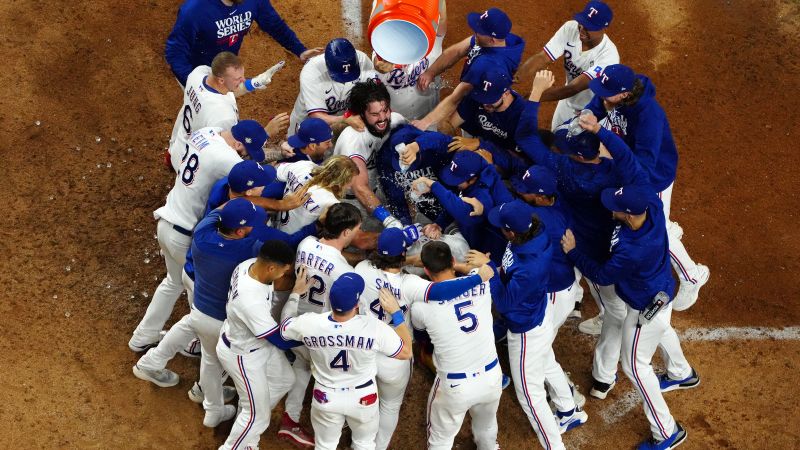 "Texas Rangers Stage Epic Comeback to Win World Series Opener against Arizona Diamondbacks"