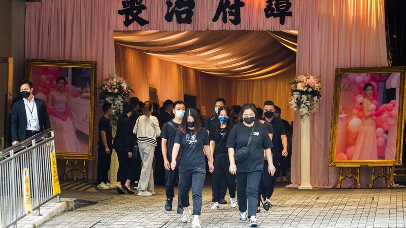 Pink-themed funeral held for slain Hong Kong model Abby Choi.