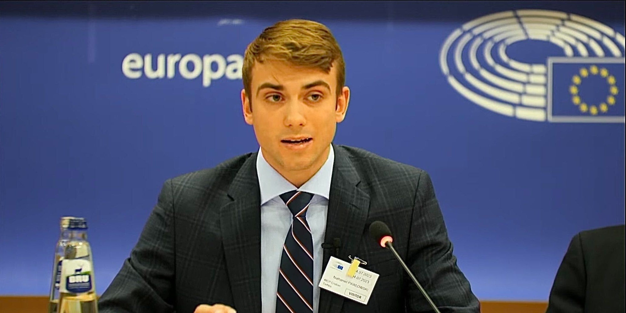 Featured image for Canadian Pastor's Son Criticizes Trudeau in Powerful EU Parliament Speech, Receives Standing Ovation