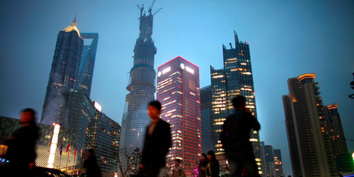 Featured image for "China's Economy at Risk: The Growing Brain Drain of Millionaires"