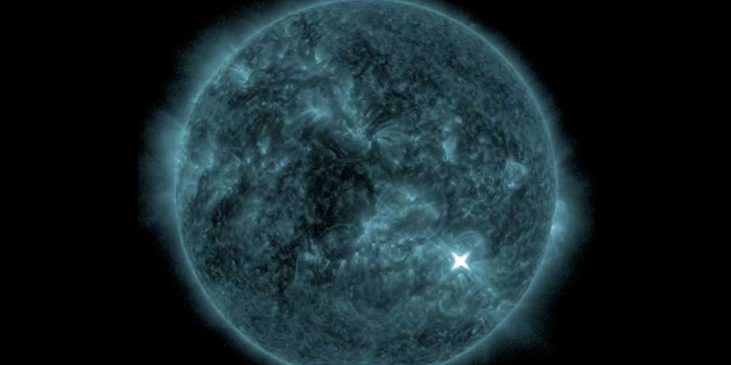 Featured image for "Sun's Strong Solar Flare Causes Limited Radio Blackouts"