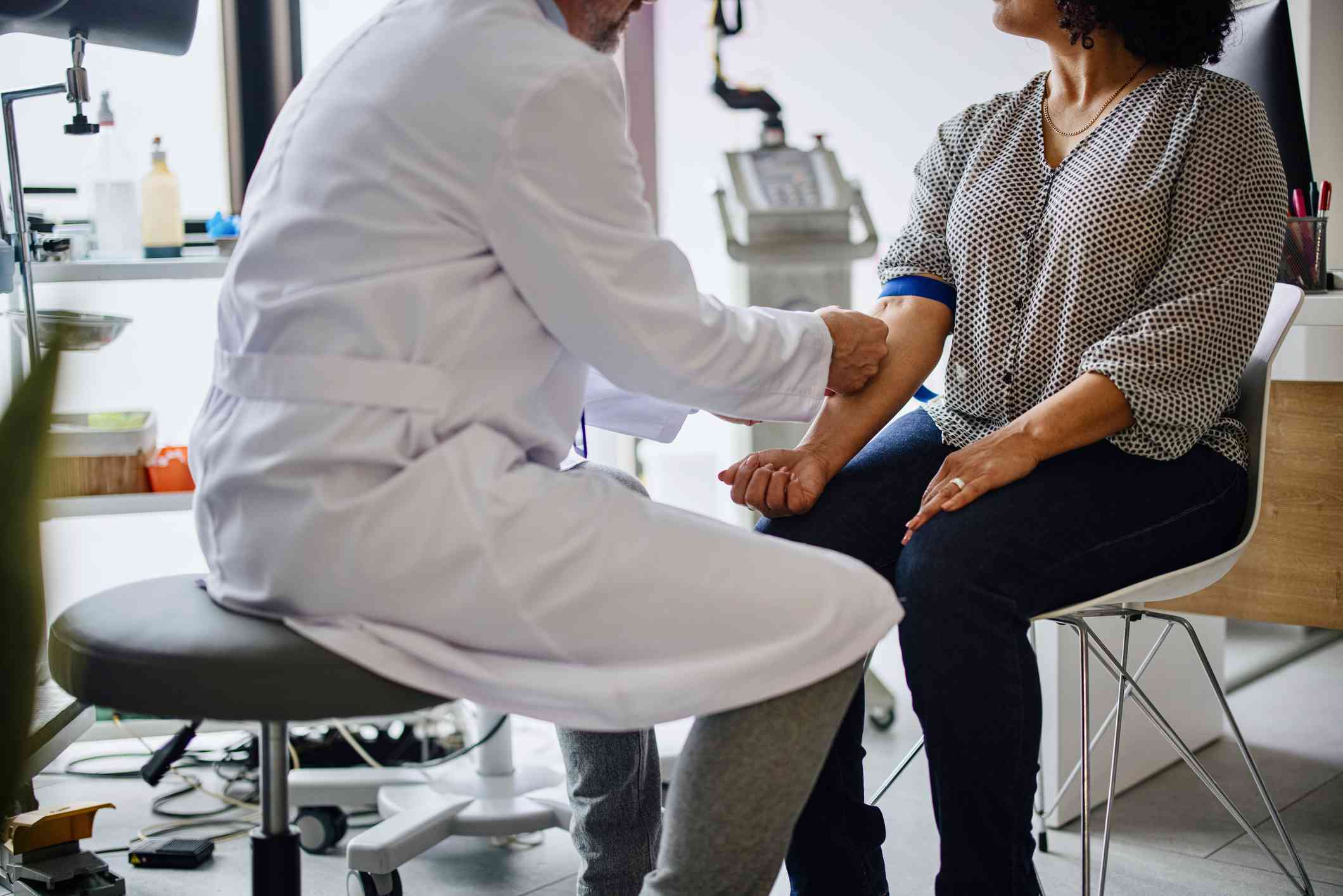 Alarming Number of US Adults Unaware and Untreated for High Cholesterol