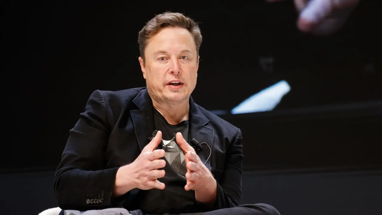 Featured image for Elon Musk Urges Tesla Investors to Approve $1 Trillion Pay Plan