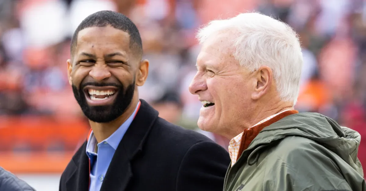 Browns trim HC search to three finalists, no timetable yet