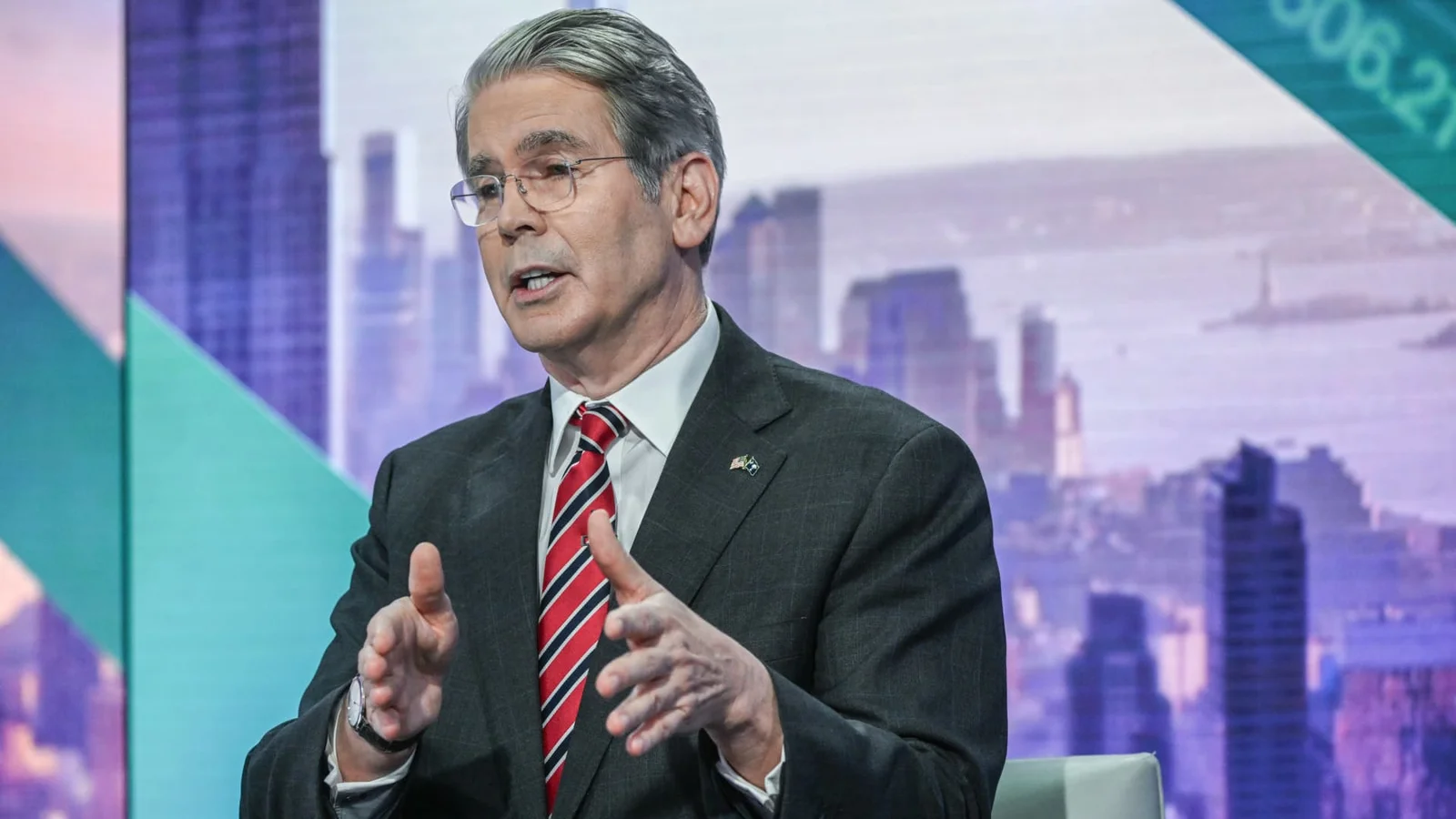 Bessent Warned Trump Against Firing Powell