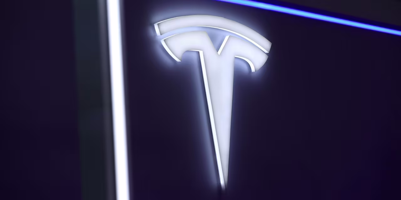 Tech Giants Tesla, Apple, and Nvidia Drive August Stock Selloff