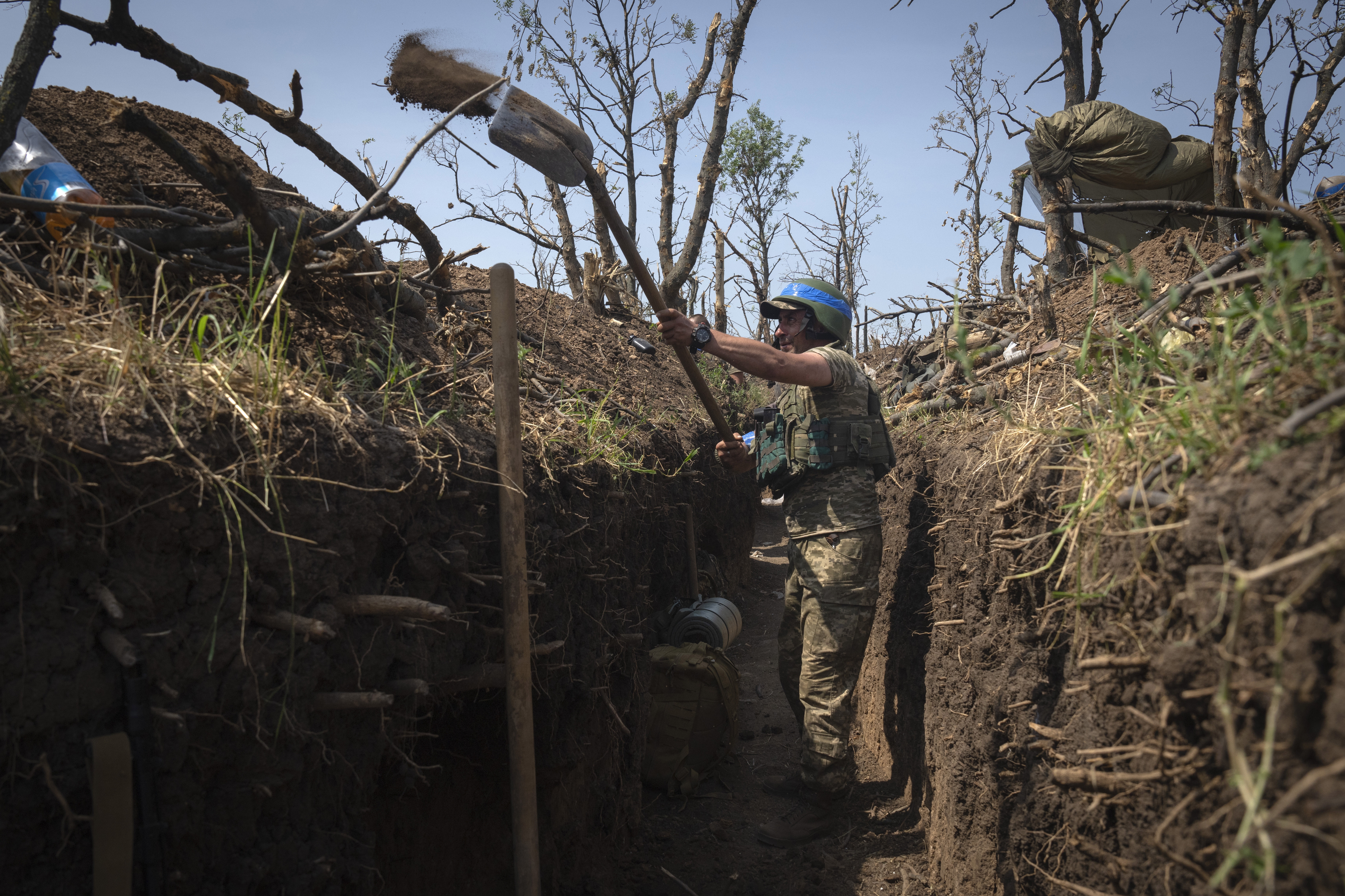 "Controversial Cluster Munitions: A Risky Proposition for Ukraine"