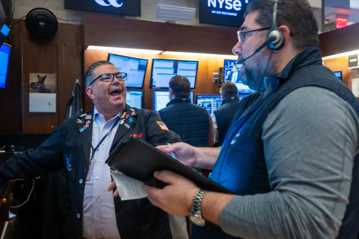 "Market Mixed Ahead of Fed Decision: Dow Rises, S&P 500 and Nasdaq Fall"