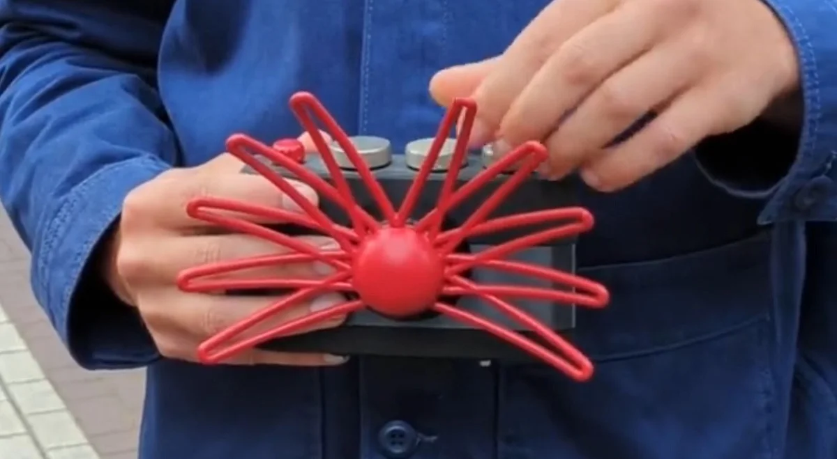 Featured image for Lens-Free Camera Uses AI to Generate Photos Based on Location Data