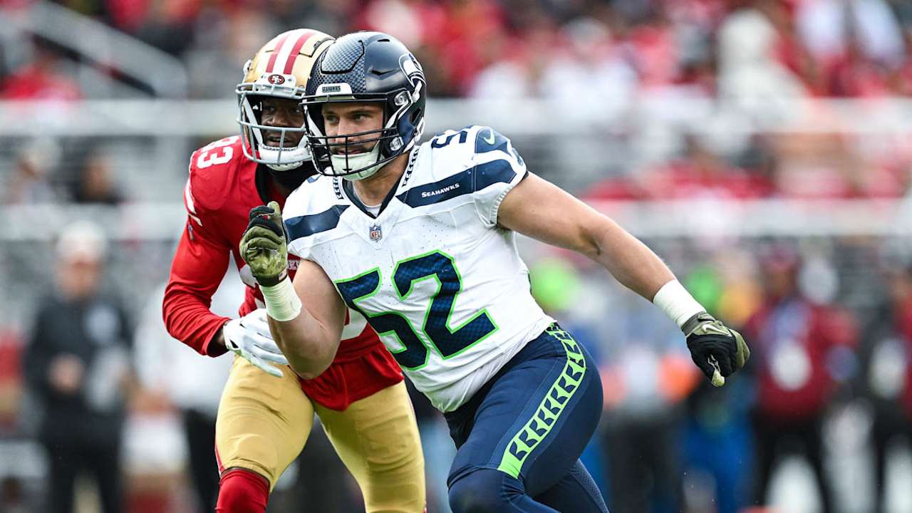Seahawks Reshuffle O-Line Amid Bradford's IR Placement