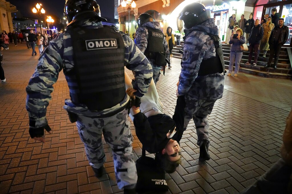Putin Confronts Dual Threats: Internal and External.