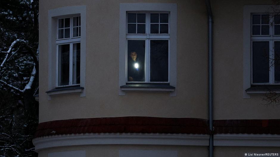 Featured image for Berlin power outages linked to leftwing militant protests and arson