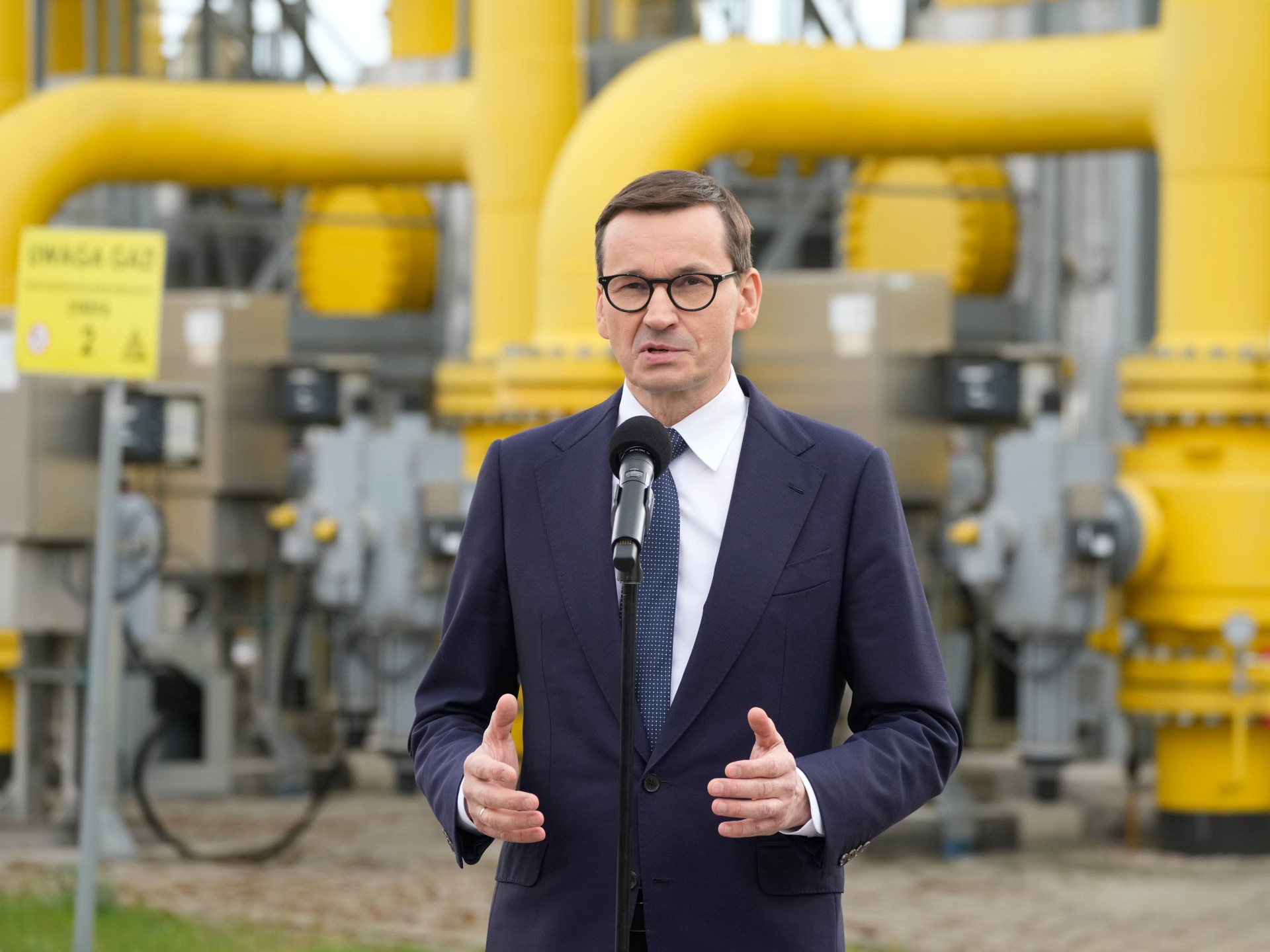 Featured image for "Polish PM Proposes Referendum on Irregular Migration to Rally Public Support"