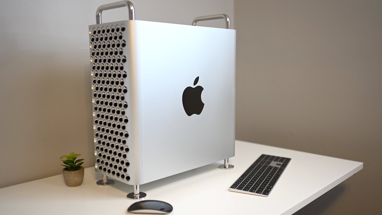 Apple's Mac Pro and M2 Ultra face market disappointment.