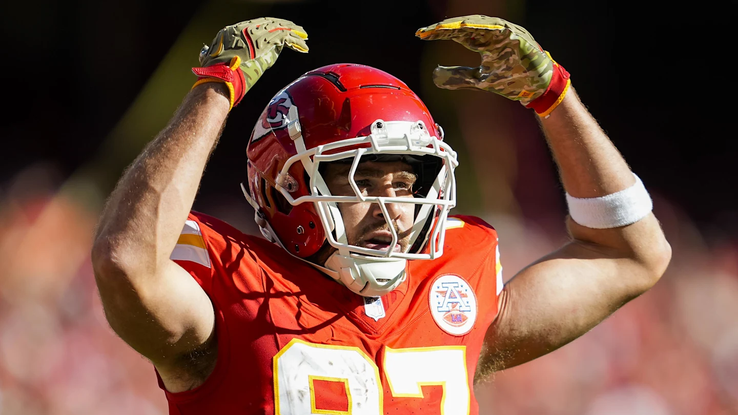 Featured image for Bo Nix Shines as Broncos' New Star, Earning Mahomes' Praise