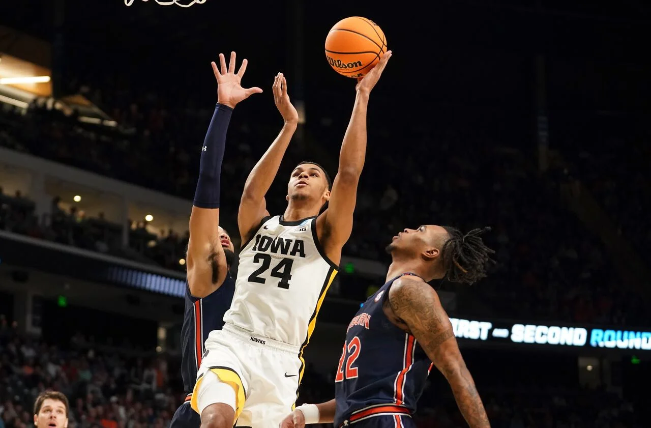 Iowa's Kris Murray drafted by Trail Blazers in 2023 NBA draft.