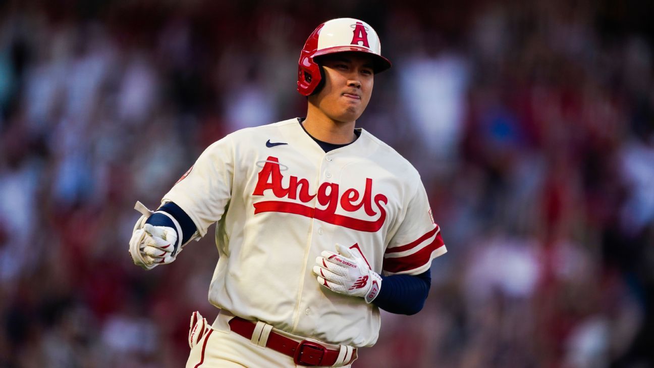 Featured image for Ohtani's Opt-Out Clause and Identical Offers: The Dodgers and Giants Battle for the Baseball Star