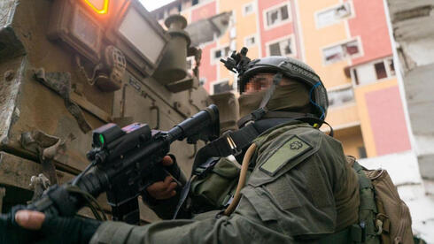 Featured image for IDF Prepares for Year-long Battle Against Hamas in 2024