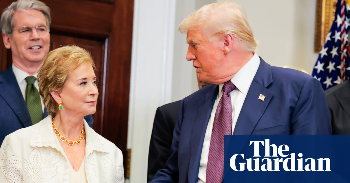 Featured image for Trump administration mulls selling federal student loan debt to private investors