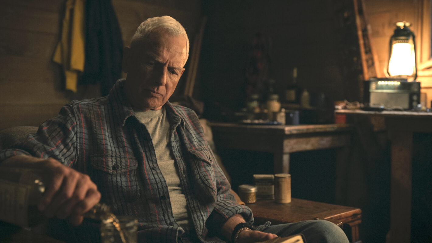 Featured image for Mark Harmon Returns to NCIS for 'Origins' Crossover Amid Season 23 Highlights