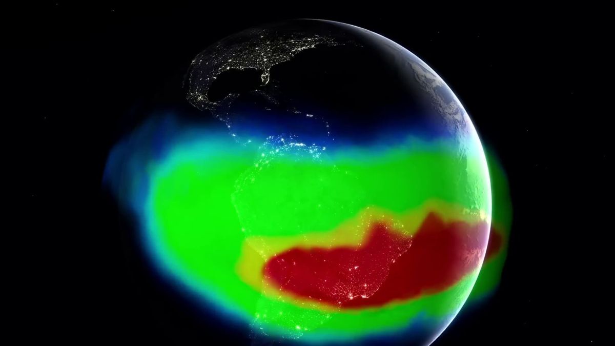 Featured image for Expanding Weak Spot Detected in Earth's Magnetic Field