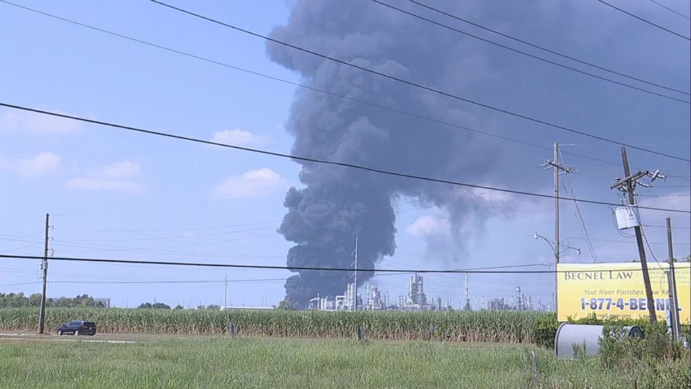 Featured image for "Louisiana Refinery Fire and Chemical Leak Prompt Evacuations"