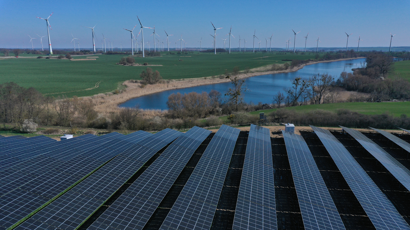 EU Aims to Challenge China's Solar Power Industry Dominance