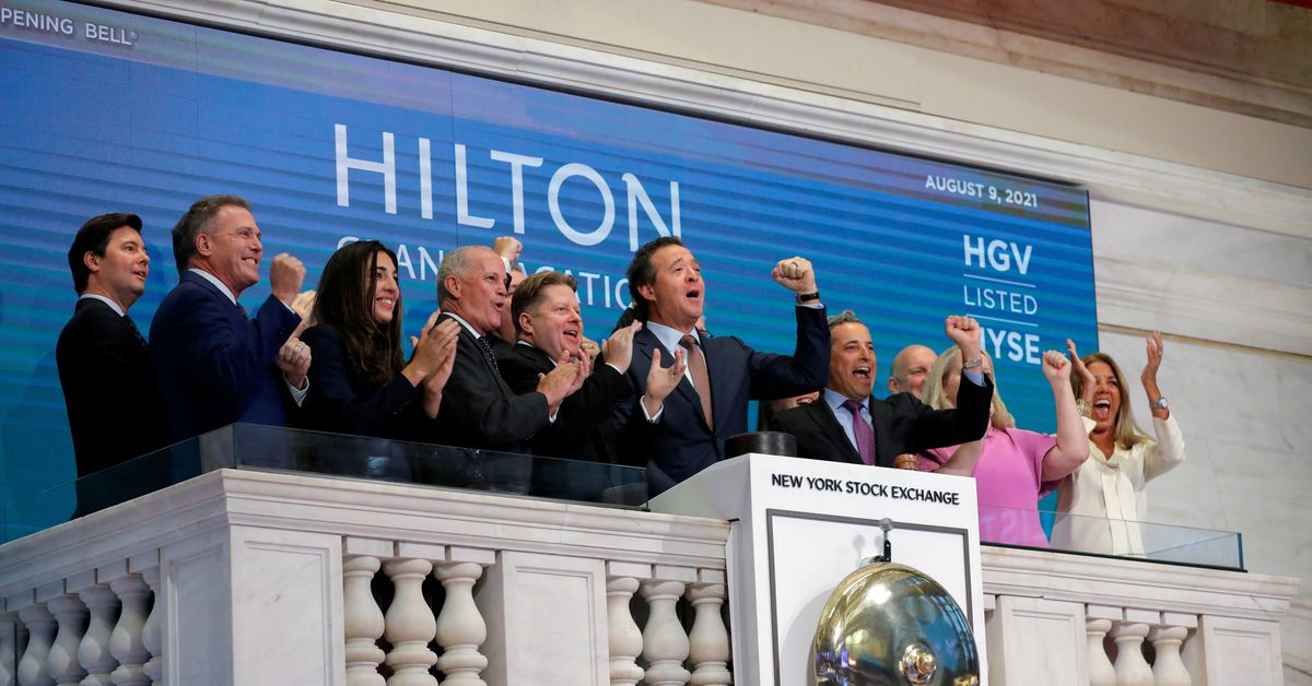 Hilton Grand Vacations Acquires Bluegreen Vacations in $1.5 Billion Deal