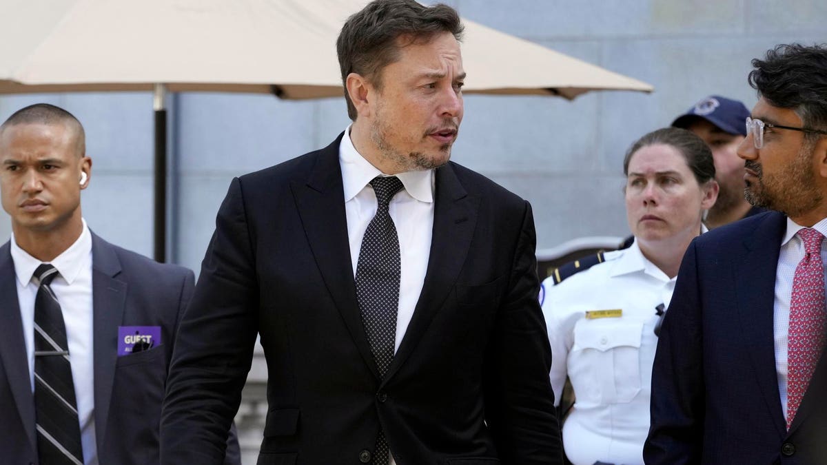 Elon Musk Considers Putting X/Twitter Behind Paywall