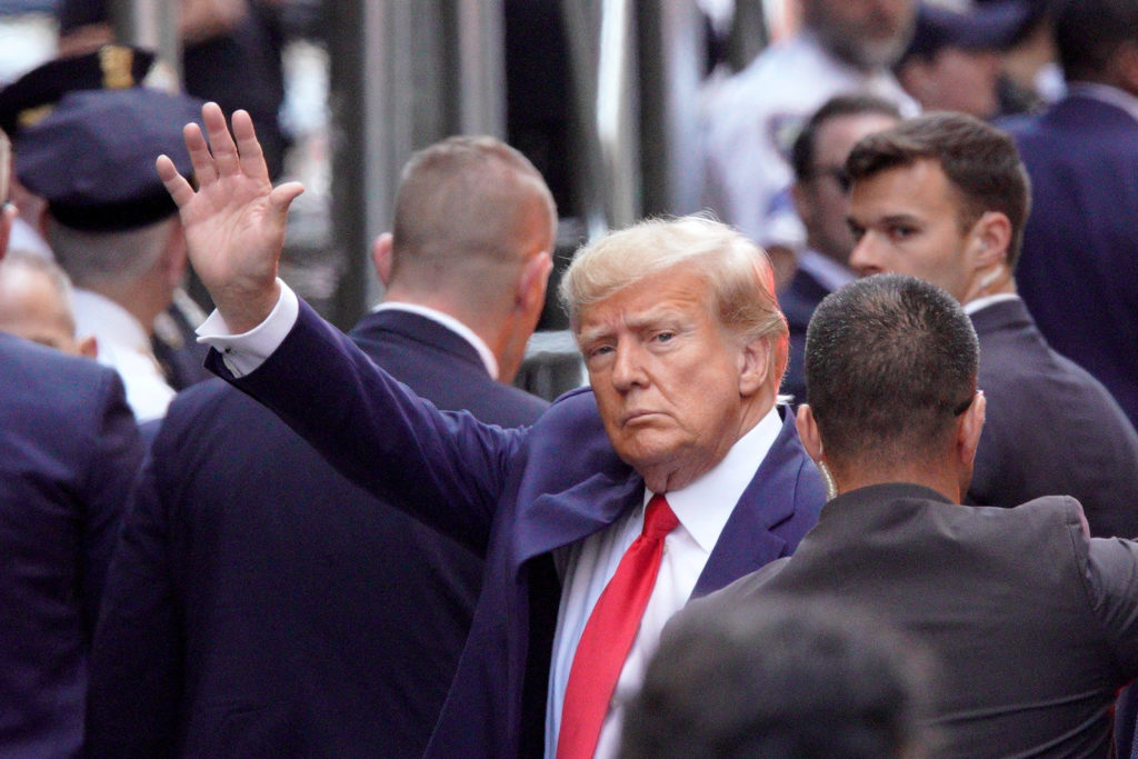 "Judges Criticize Trump's Actions in Hush Money Trial"