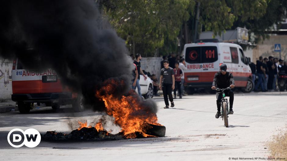 UN warns of escalating violence in West Bank, as Israel faces challenges from Hezbollah.