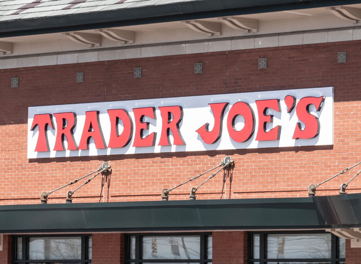 Trader Joe's Recalls Fifth Item in 4 Weeks: Metal Found in Crackers