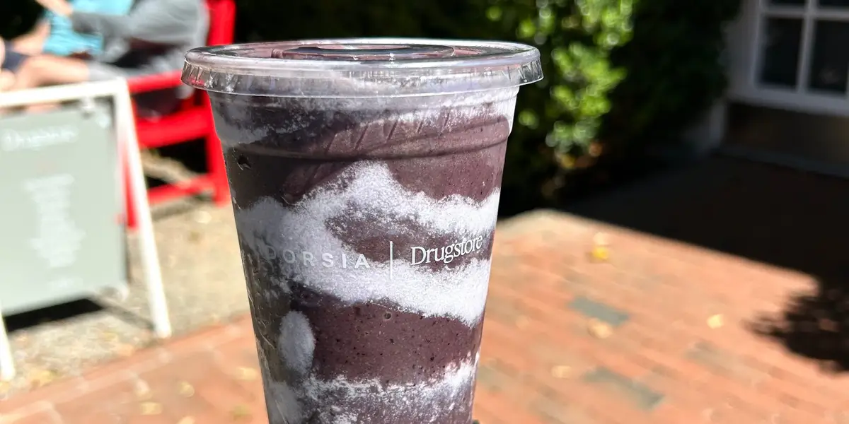 Featured image for Viral Hamptons Smoothie Highlights Reservation Culture Surge