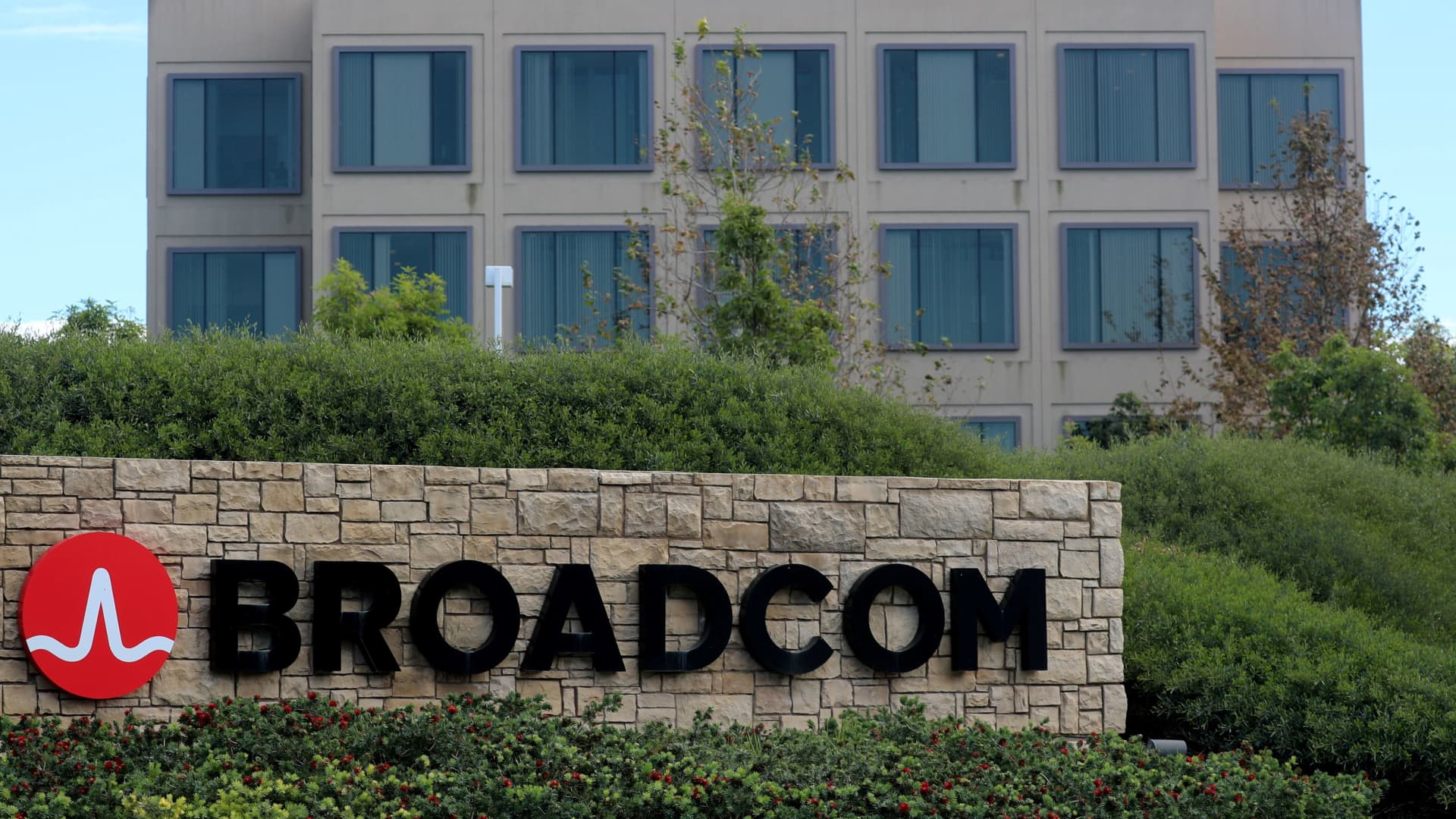 "Top Stock Pick: Nvidia's Thursday Buy Opportunity"