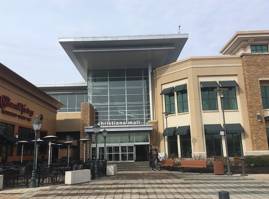 Multiple People Shot at Christiana Mall Food Court in Delaware