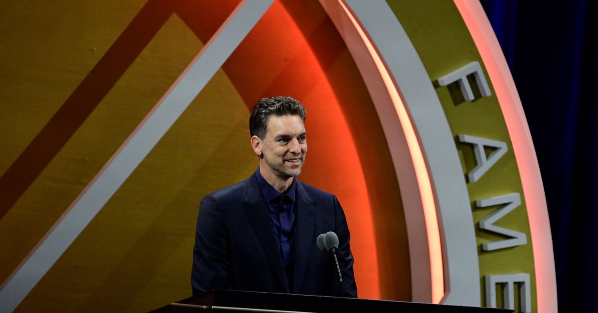 Featured image for "Pau Gasol's Memorable Hall of Fame Journey and Speech"
