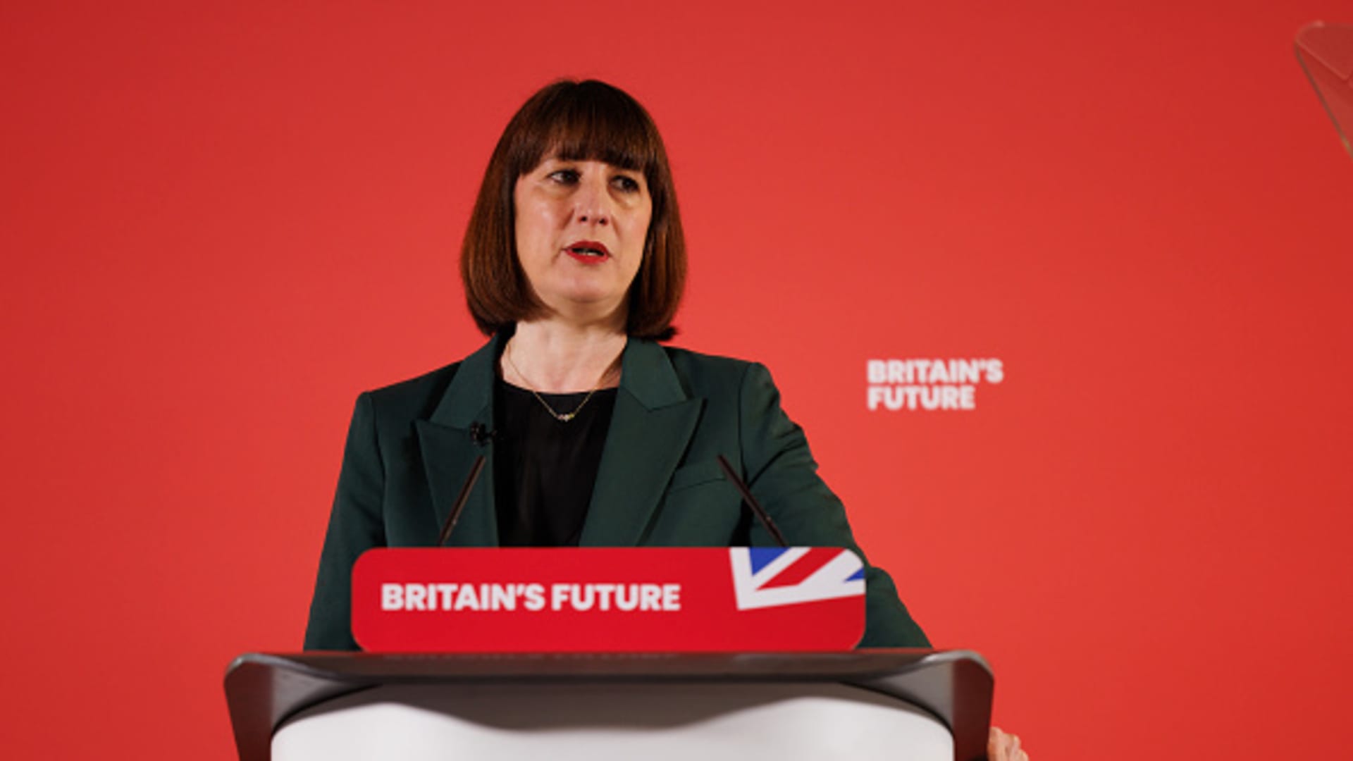 Over 120 Business Leaders Endorse Labour in UK Election