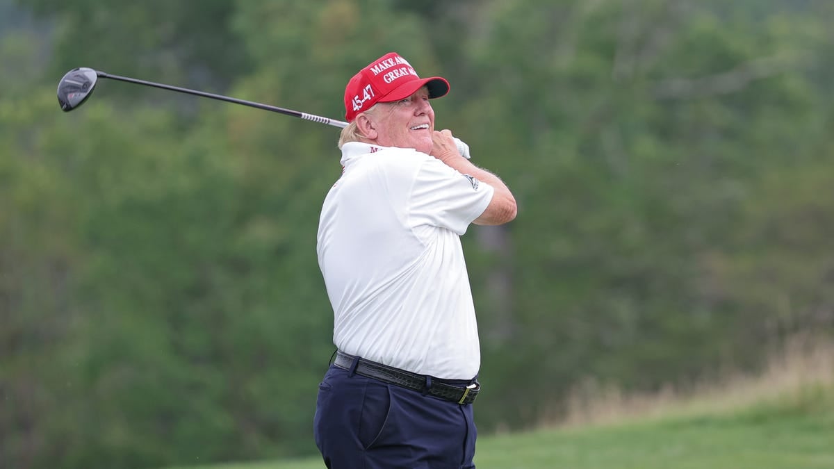 Trump's Hilarious Claim: Winning Club Championship with Under-Par 67